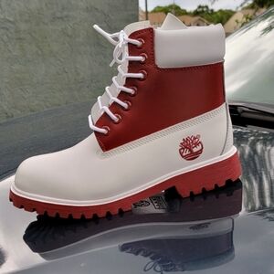 Burgundy timberland boots fashion